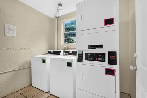 4655 Palm Avenue Hialeah FL 33012