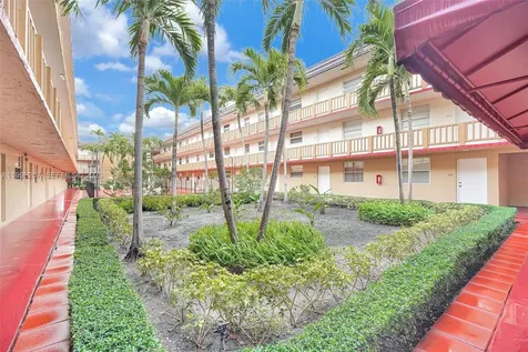 4655 Palm Avenue Hialeah FL 33012