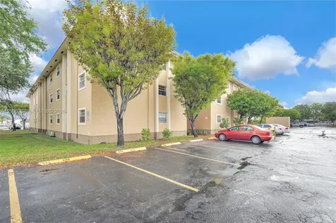 4655 Palm Avenue Hialeah FL 33012
