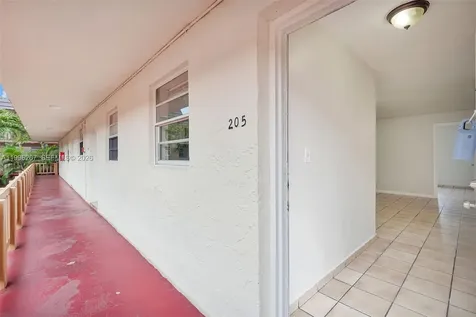 4655 Palm Avenue Hialeah FL 33012