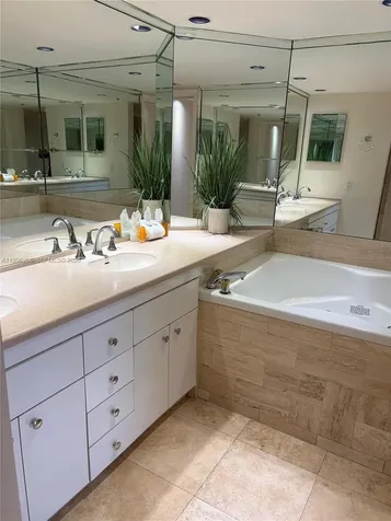 1717 N Bayshore Drive Miami FL 33132