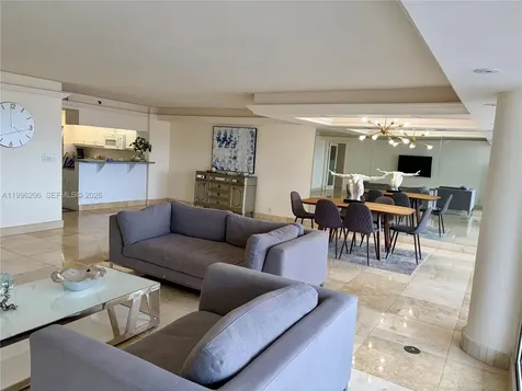 1717 N Bayshore Drive Miami FL 33132