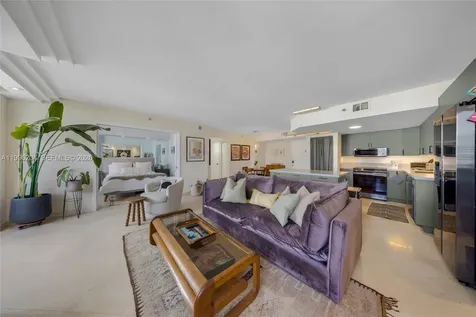 1621 Bay Road Miami Beach FL 33139