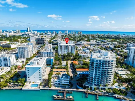 1621 Bay Road Miami Beach FL 33139