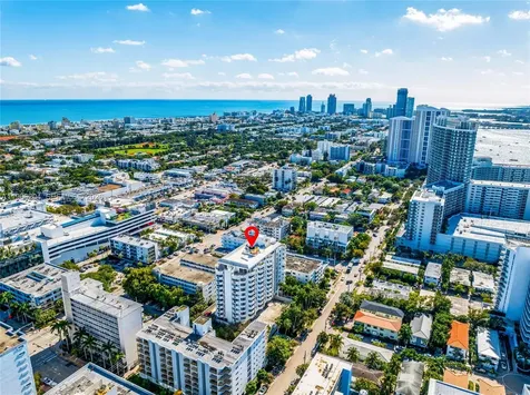 1621 Bay Road Miami Beach FL 33139