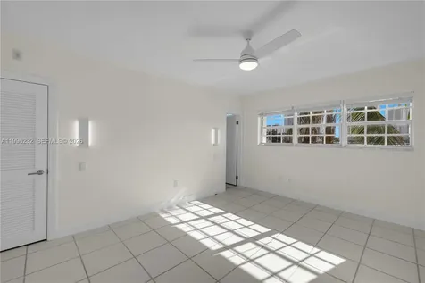 462 Golden Isles Drive Hallandale Beach FL 33009