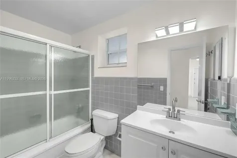 462 Golden Isles Drive Hallandale Beach FL 33009
