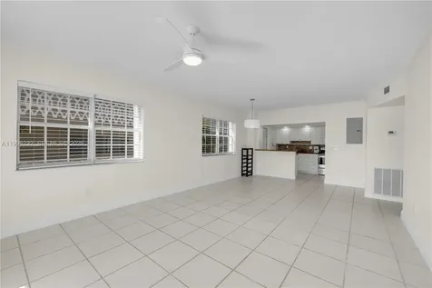462 Golden Isles Drive Hallandale Beach FL 33009