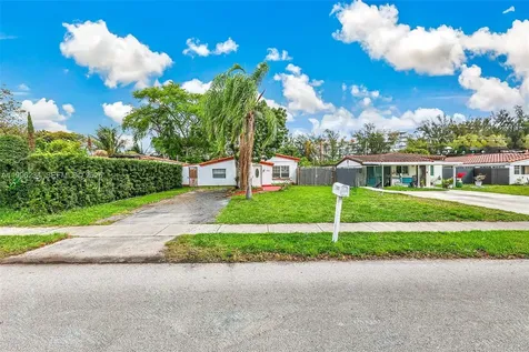 1263 NE 182nd Street North Miami Beach FL 33162