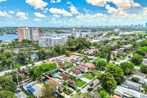 1263 NE 182nd Street North Miami Beach FL 33162