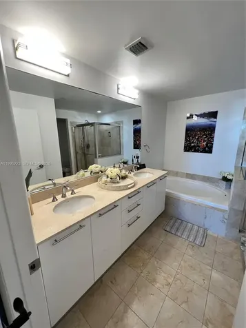 3330 NE 190th Street Aventura FL 33180