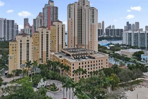 3330 NE 190th Street Aventura FL 33180