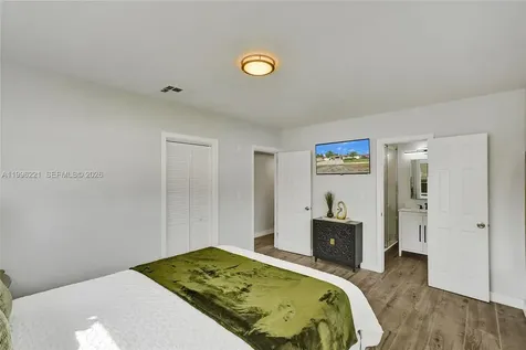 19625 NW 6th Place Miami Gardens FL 33169