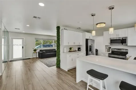 19625 NW 6th Place Miami Gardens FL 33169
