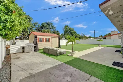 19625 NW 6th Place Miami Gardens FL 33169