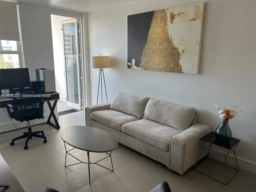 100 Lincoln Road Miami Beach FL 33139