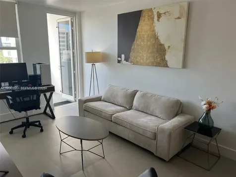 100 Lincoln Road Miami Beach FL 33139
