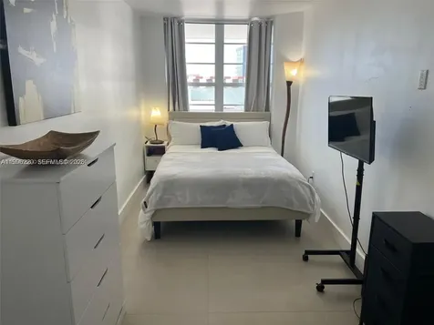 100 Lincoln Road Miami Beach FL 33139