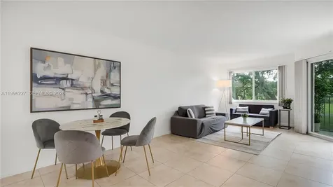100 SW 130th Terrace Pembroke Pines FL 33027