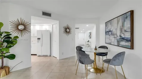 100 SW 130th Terrace Pembroke Pines FL 33027