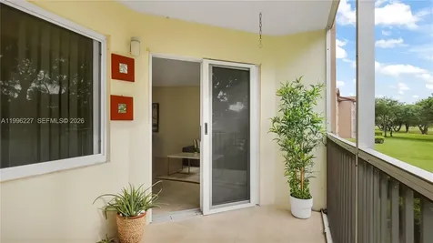 100 SW 130th Terrace Pembroke Pines FL 33027
