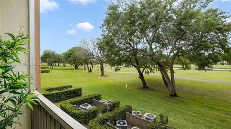 100 SW 130th Terrace Pembroke Pines FL 33027