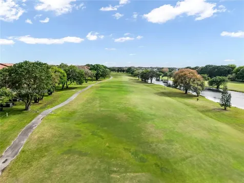 100 SW 130th Terrace Pembroke Pines FL 33027