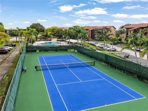 100 SW 130th Terrace Pembroke Pines FL 33027
