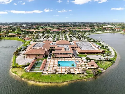 100 SW 130th Terrace Pembroke Pines FL 33027