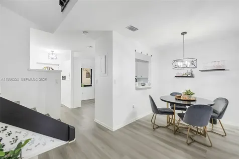 4155 Coral Springs Drive Coral Springs FL 33065