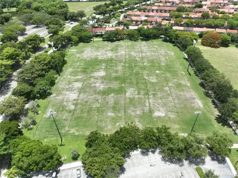 10101 SW 154th Cir Court Miami FL 33196