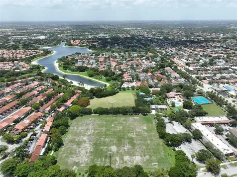 10101 SW 154th Cir Court Miami FL 33196