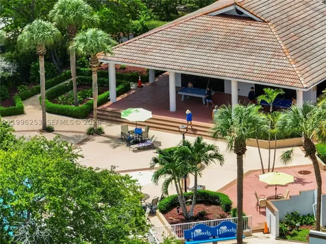10101 SW 154th Cir Court Miami FL 33196