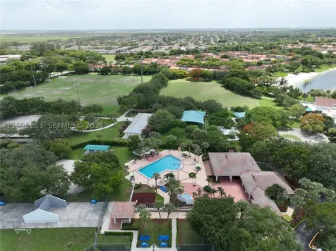 10101 SW 154th Cir Court Miami FL 33196
