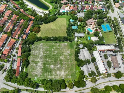 10101 SW 154th Cir Court Miami FL 33196