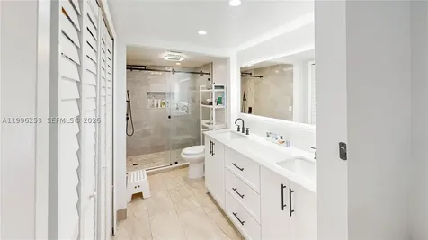 10101 SW 154th Cir Court Miami FL 33196