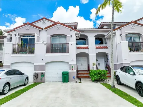 10101 SW 154th Cir Court Miami FL 33196
