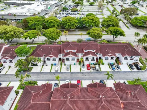 10101 SW 154th Cir Court Miami FL 33196