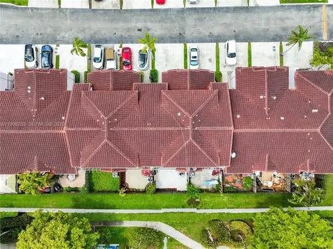 10101 SW 154th Cir Court Miami FL 33196