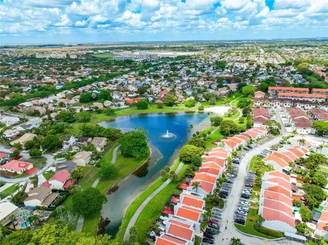 10101 SW 154th Cir Court Miami FL 33196