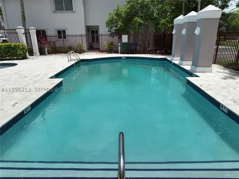10101 SW 154th Cir Court Miami FL 33196