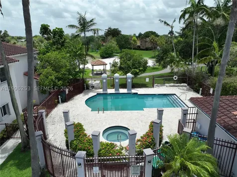 10101 SW 154th Cir Court Miami FL 33196