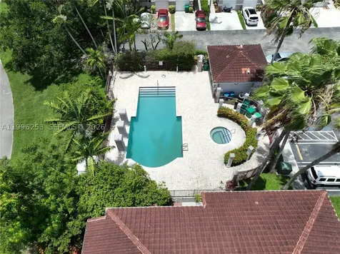 10101 SW 154th Cir Court Miami FL 33196