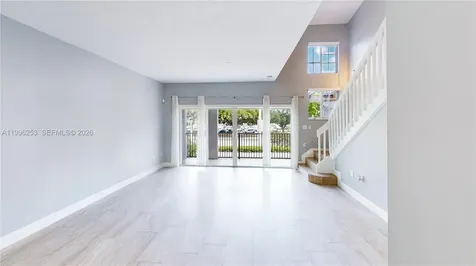 10101 SW 154th Cir Court Miami FL 33196