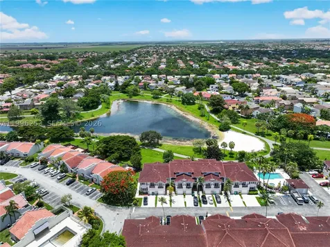 10101 SW 154th Cir Court Miami FL 33196