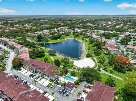 10101 SW 154th Cir Court Miami FL 33196