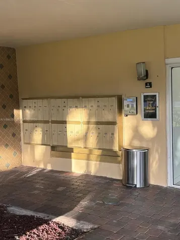 555 Crandon Boulevard Key Biscayne FL 33149