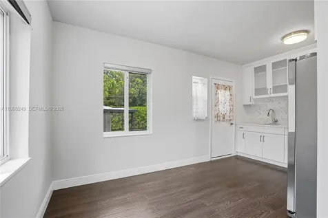 180 Seaman Avenue Opa-Locka FL 33054