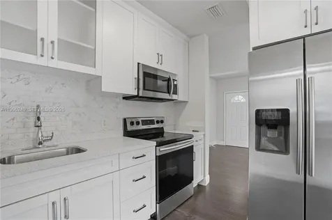 180 Seaman Avenue Opa-Locka FL 33054