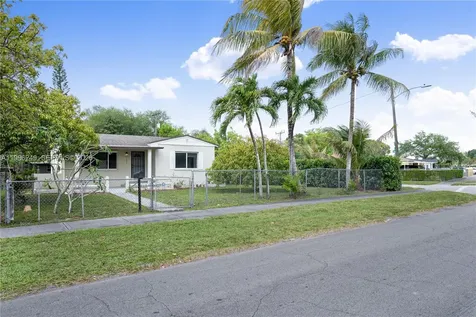 180 Seaman Avenue Opa-Locka FL 33054